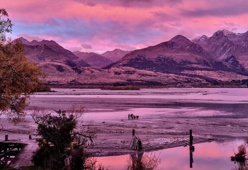 Fotos del hotel Kinloch Lodge - Backpacker:  18