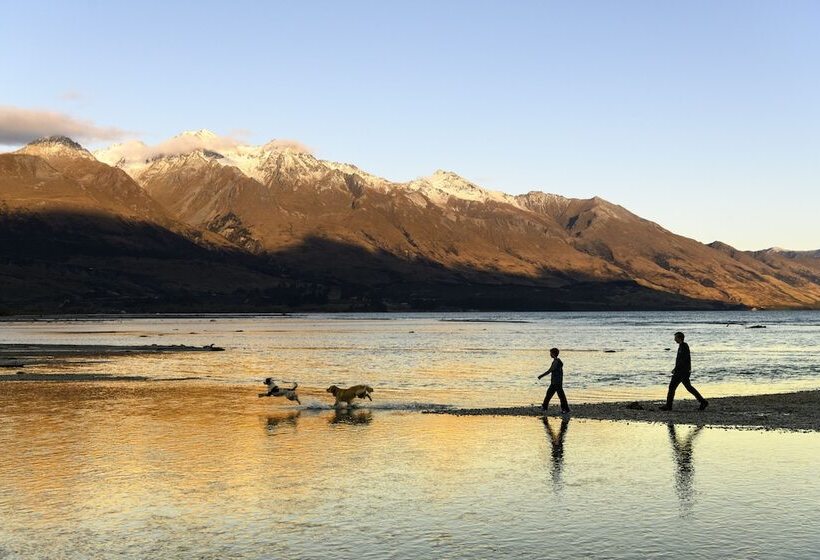 Fotos del hotel Kinloch Lodge - Backpacker:  22