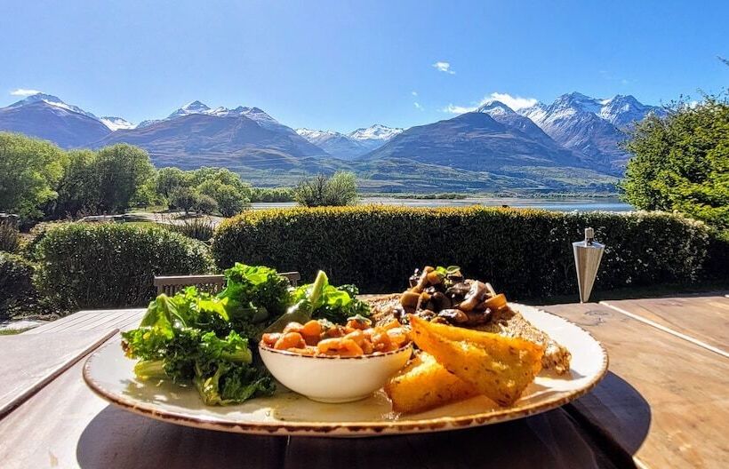 Fotos del hotel Kinloch Lodge - Backpacker:  17