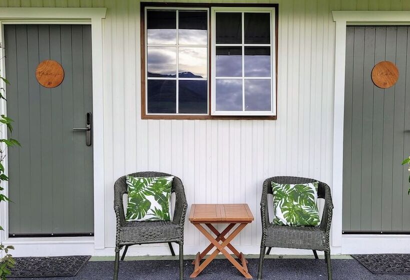 Fotos del hotel Kinloch Lodge - Backpacker:  25