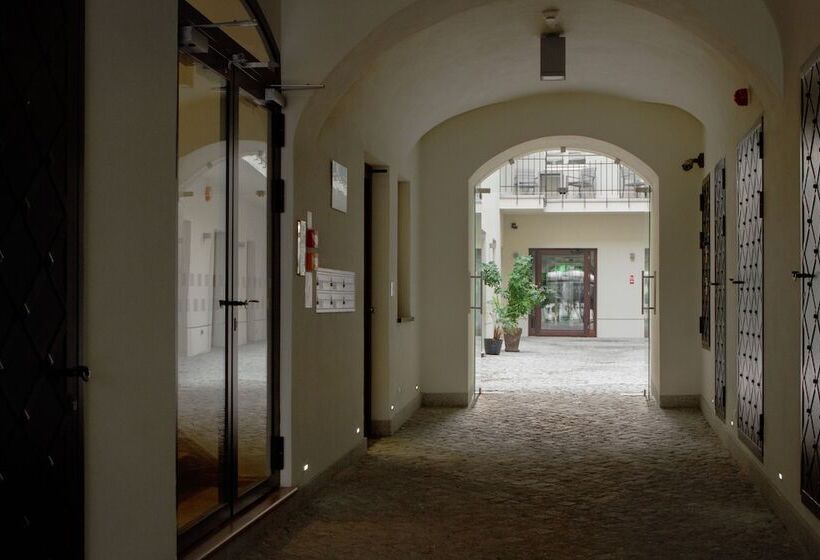 Fotos del hotel Stradonia Serviced Apartments:  22