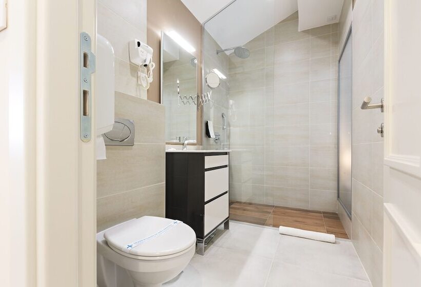 Fotos del hotel Marquise:  6