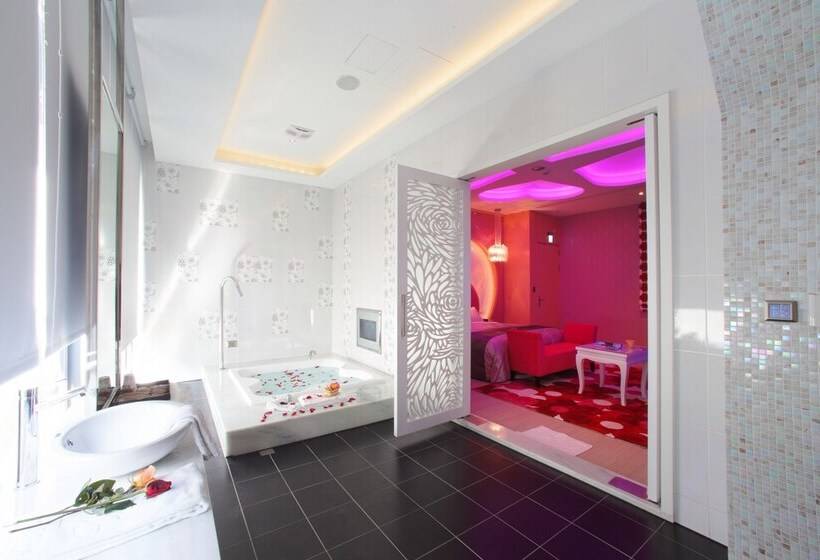 Fotos del hotel Affair Motel:  3