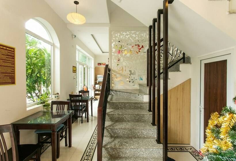 Fotos del hotel Golden Palm Villa:  7