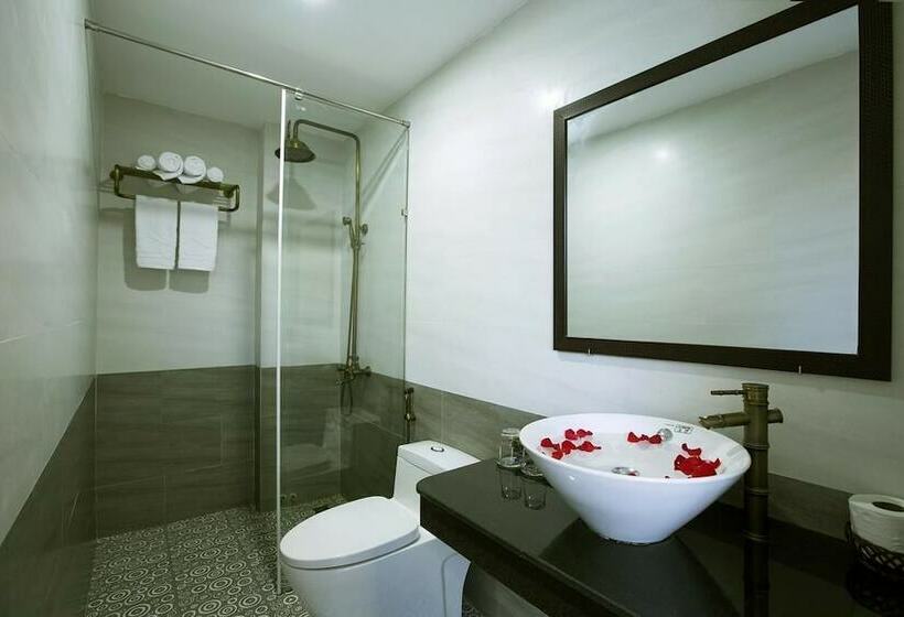 Fotos del hotel Golden Palm Villa:  3