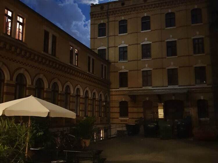 Fotos del hotel Gwuni Mopera:  3