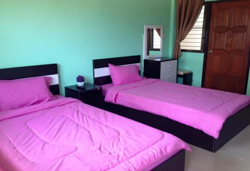 Fotos del hotel Raweewan Place:  4