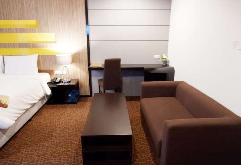 Fotos del hotel Siam Oriental:  10