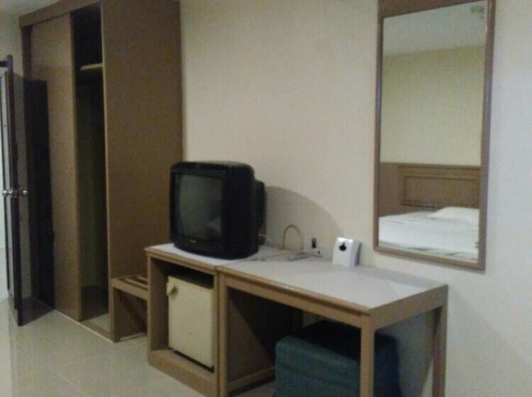 Fotos del hotel Tongpoon:  9