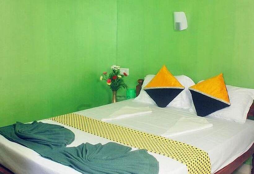 Calangute Beach Side