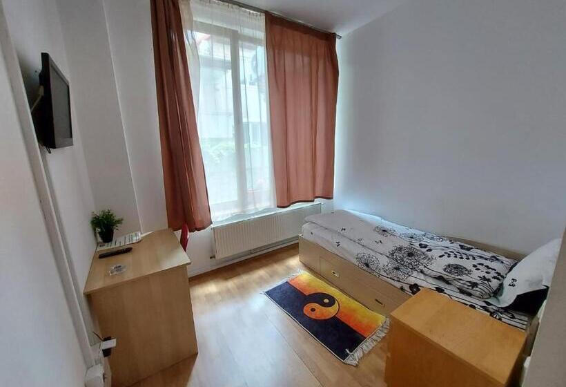 Fotos del hotel Happy Accomodation:  8