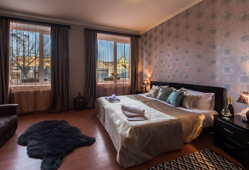 Fotos del hotel Gold Star Tbilisi:  7