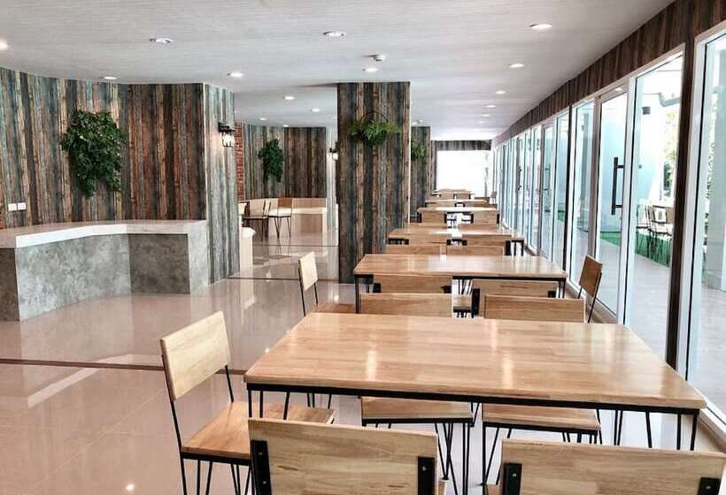 Fotos del hotel Le Breeze Resort:  3