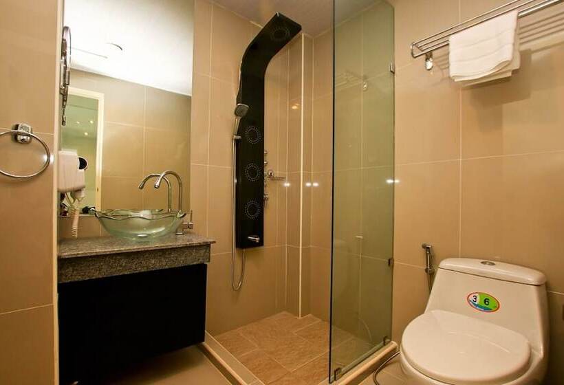 Fotos del hotel Le Breeze Resort:  6