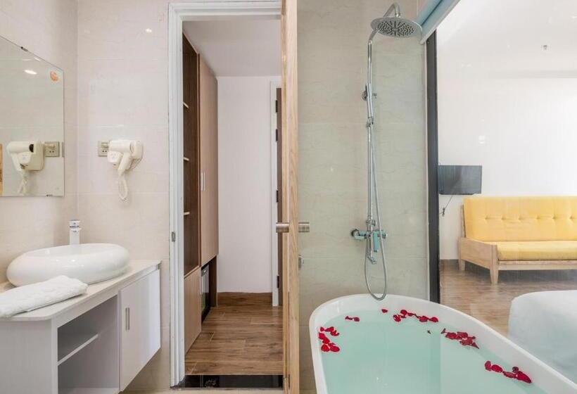 Fotos del hotel Raon Danang Beach:  9