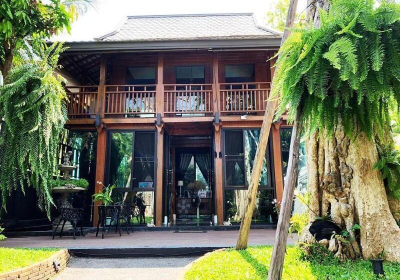 V Heritage Villa Chiang Mai