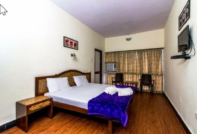 Fotos del hotel Ocean Waves Meera:  7