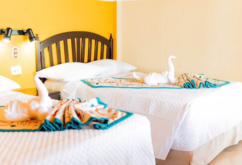 Fotos del hotel Villa Del Lago:  5