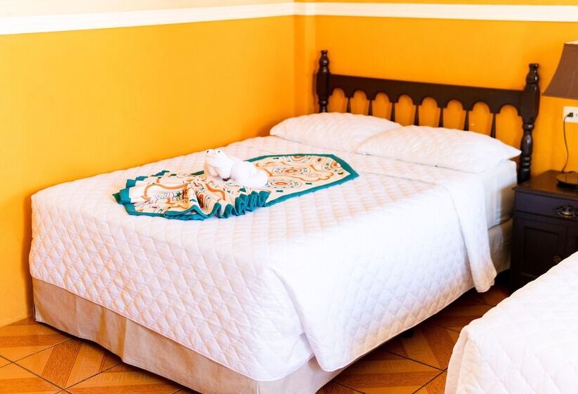 Fotos del hotel Villa Del Lago:  10