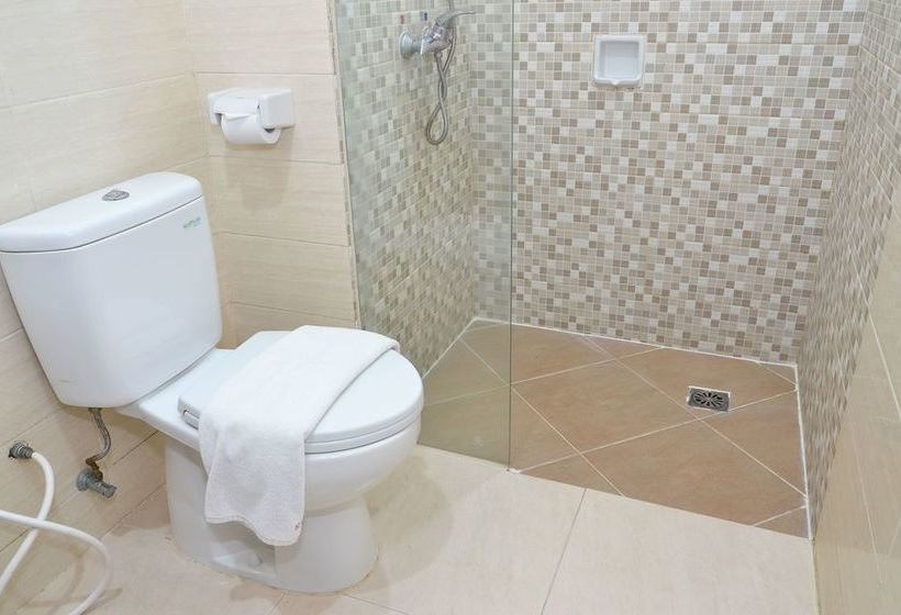 Fotos del hotel Zen Rooms Basic Kedung Sari Wonorejo:  16