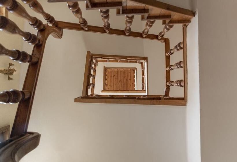 Fotos del hotel Vedzisi Garden:  24