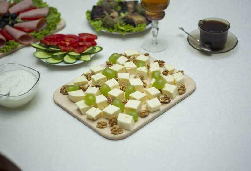 Fotos del hotel Vedzisi Garden:  16