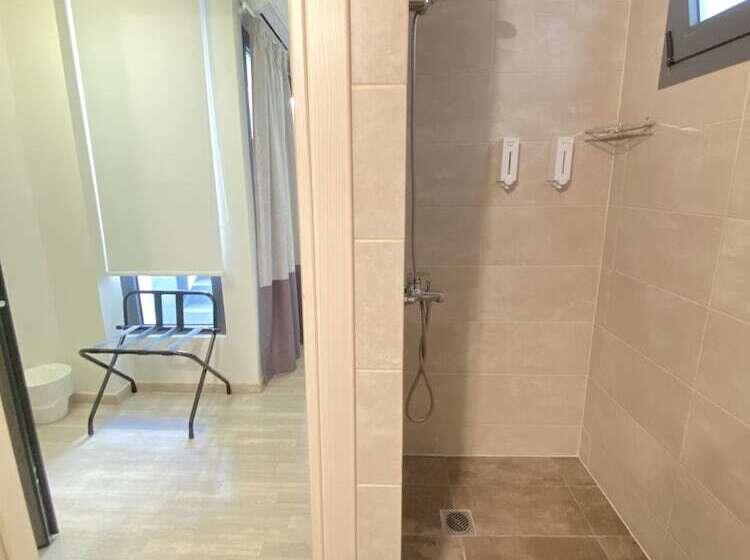 Fotos del hotel Tins Boutique Suites:  13