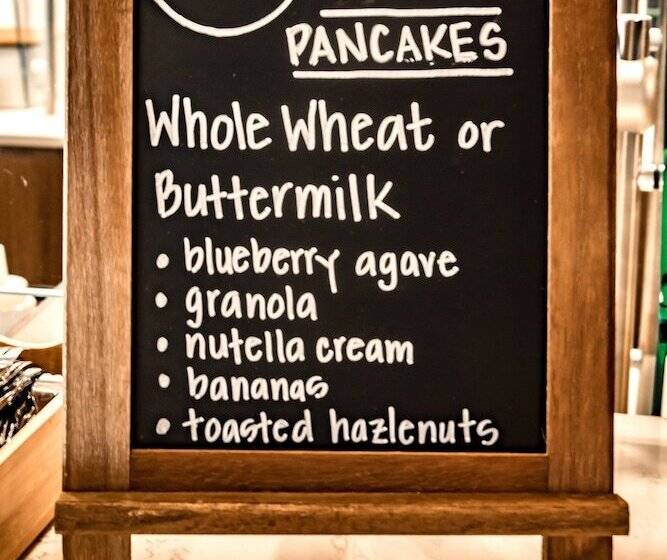 Element Dallas Downtown East