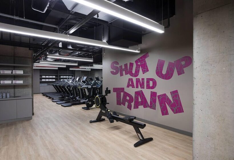 Fotos del hotel Moxy Nyc Chelsea:  5