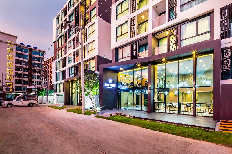 Fotos del hotel The Rizin  & Residences:  12