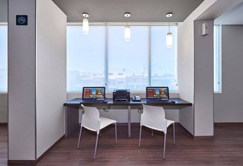 Fotos del hotel City Express Junior Cdmx Sullivan:  18