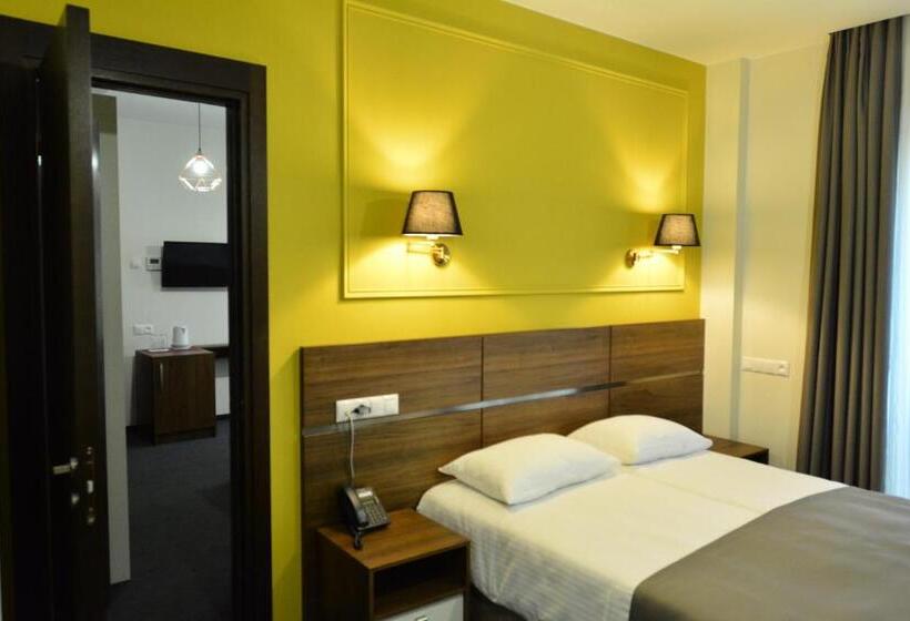 Fotos del hotel Garnet Tbilisi:  2