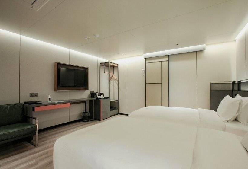 Fotos del hotel Amber City:  7