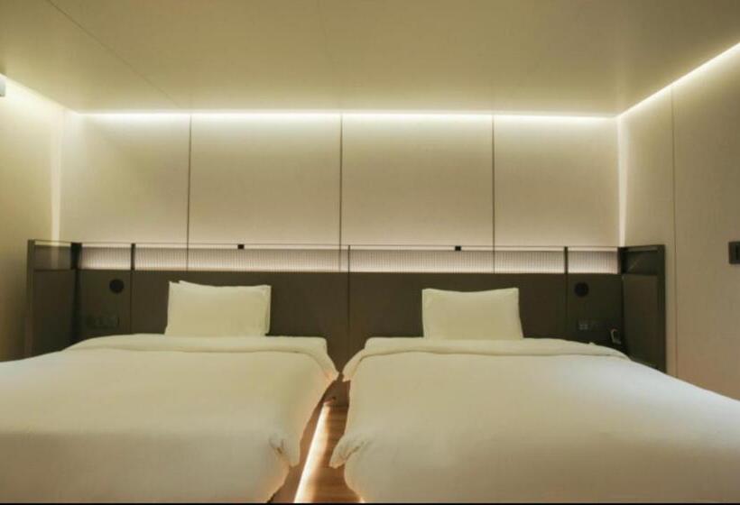 Fotos del hotel Amber City:  12