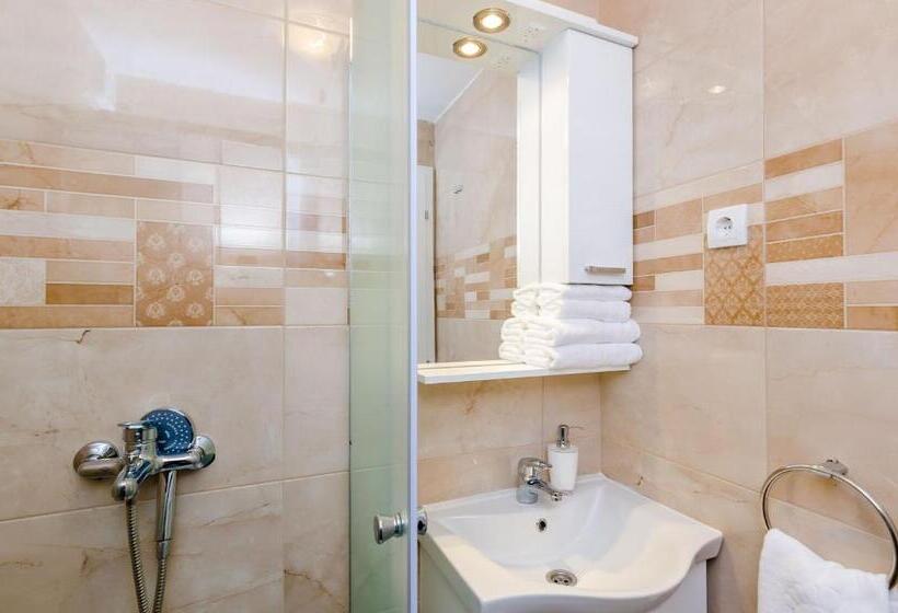 Fotos del hotel Rooms Baza:  4