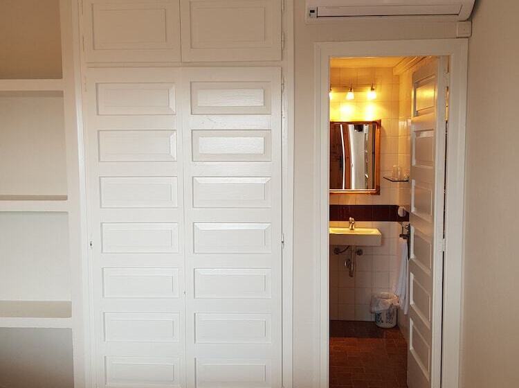 Fotos del hotel Hostal Ondina:  20