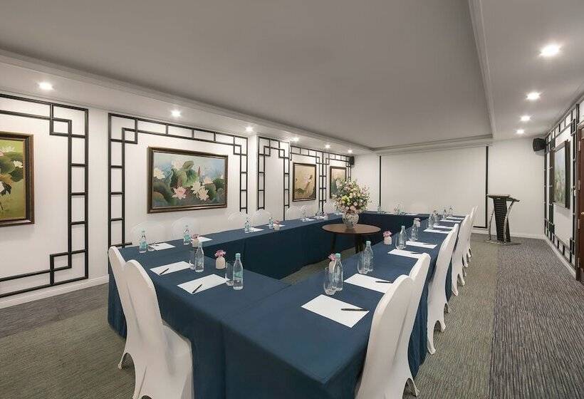 Fotos del hotel The Oriental Jade:  24