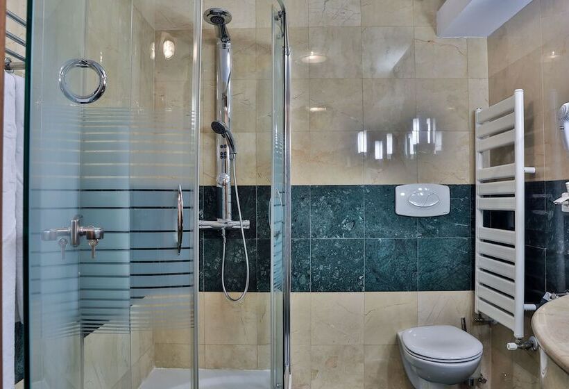 Fotos del hotel Complex Silva:  15