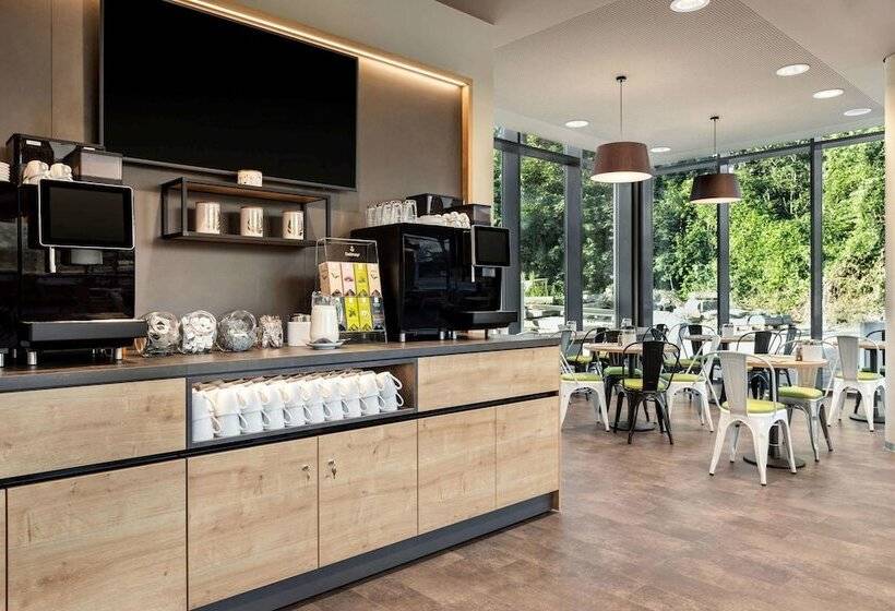 Fotos del hotel Super 8 By Wyndham Dresden:  3