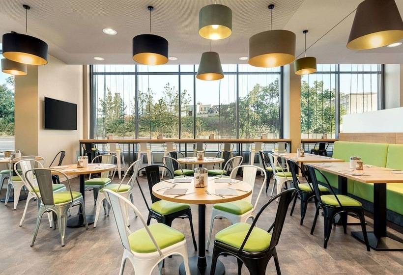 Fotos del hotel Super 8 By Wyndham Dresden:  6