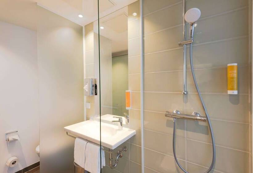 Fotos del hotel Super 8 By Wyndham Dresden:  12