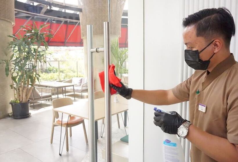 Fotos del hotel Mercure Jakarta Gatot Subroto:  18