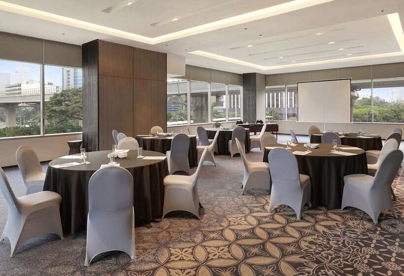 Fotos del hotel Mercure Jakarta Gatot Subroto:  8