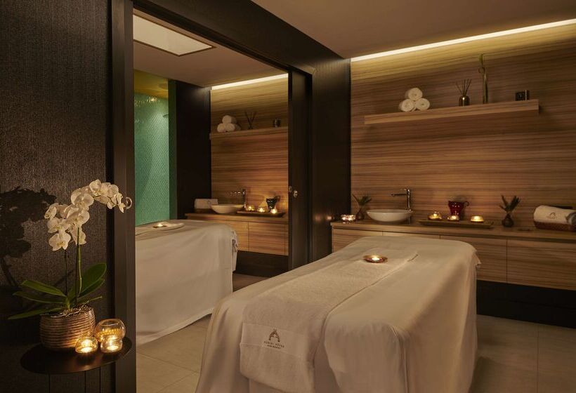 Párisi Udvar  Budapest, Part Of Hyatt