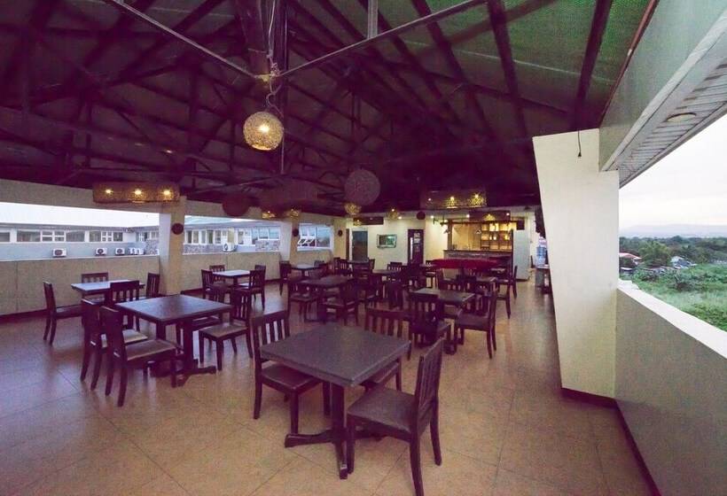 Fotos del hotel Reddoorz Plus @ Balibago Angeles City 2:  6