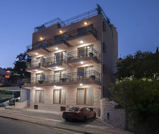 Fotos del hotel Twelve By Aycon:  25