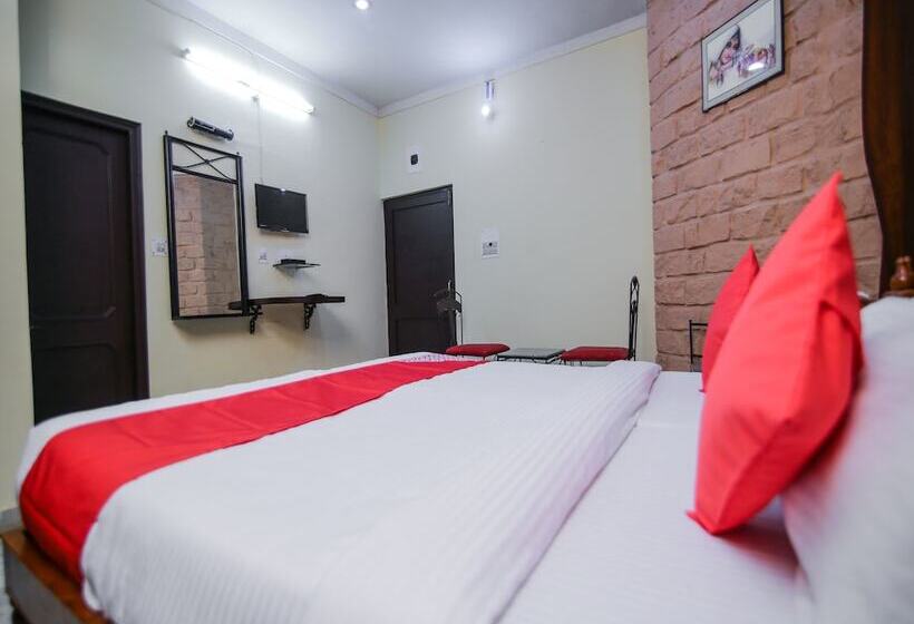 Fotos del hotel Oyo 16799 Shikargarh Palace Resorts:  14