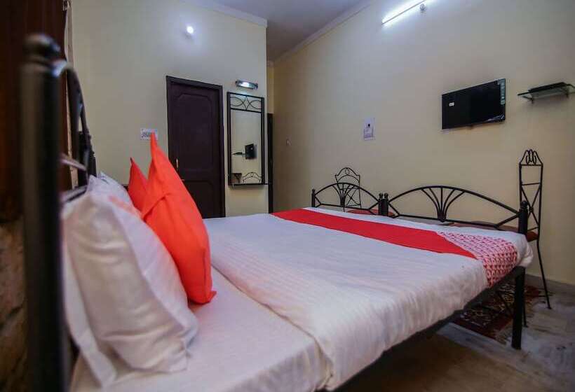 Fotos del hotel Oyo 16799 Shikargarh Palace Resorts:  2