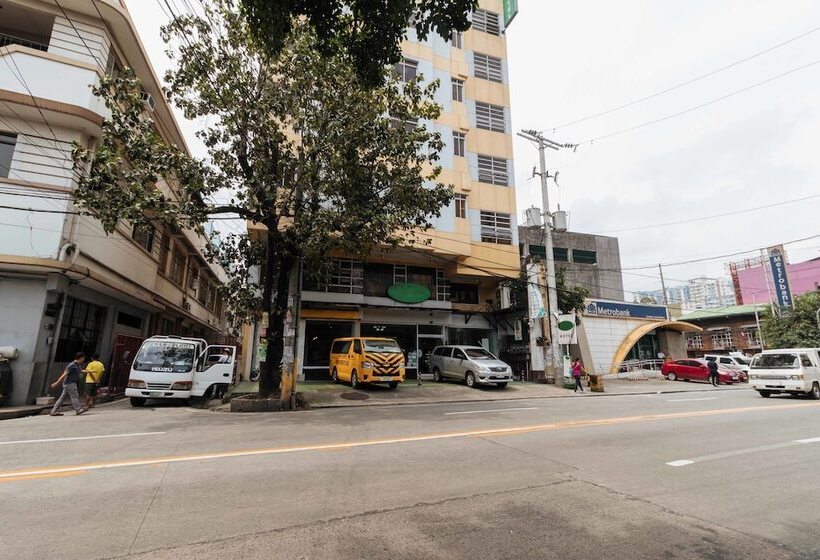 Fotos del hotel Reddoorz Plus @ Tayuman Manila:  4