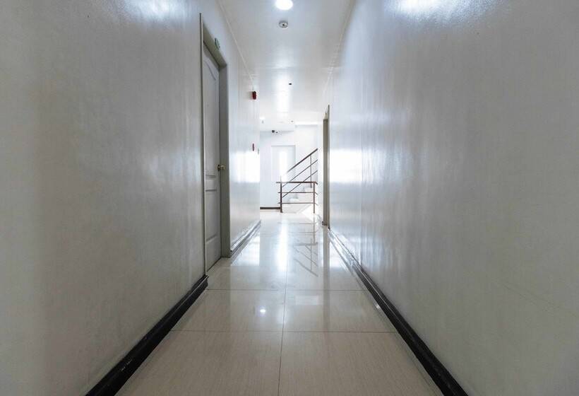 Fotos del hotel Reddoorz Plus @ Tayuman Manila:  8